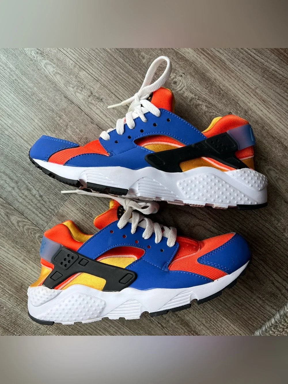 Nike Huarache Run Hyper Royal Blue Yellow Youth Size 6Y Excellent Condition
